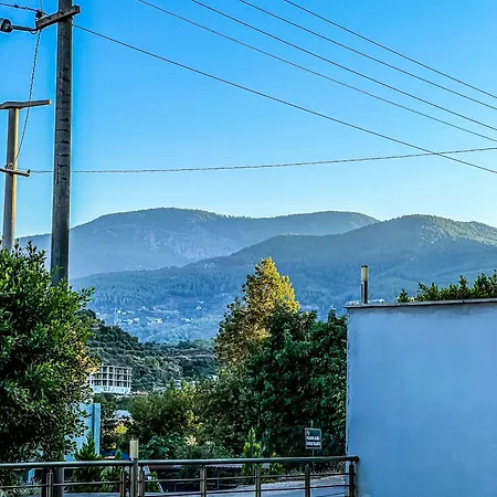 Peaceful Riverside Retreat 10-min Walk To Beach, Steps From National Park In Alanya